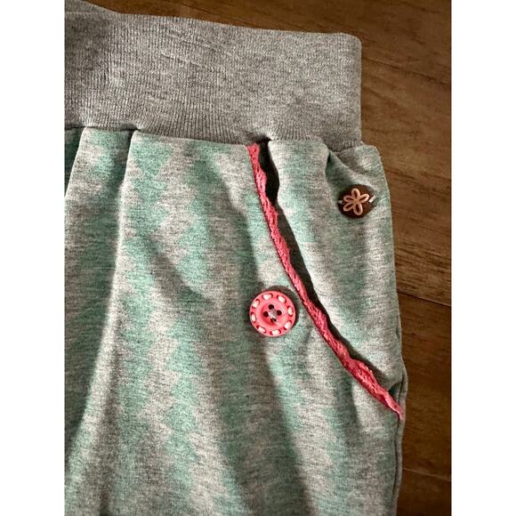 Matilda Jane Happy and Free Blue Gray Pink Stripe Knit Double Dutch Shorts 10 - Picture 3 of 6